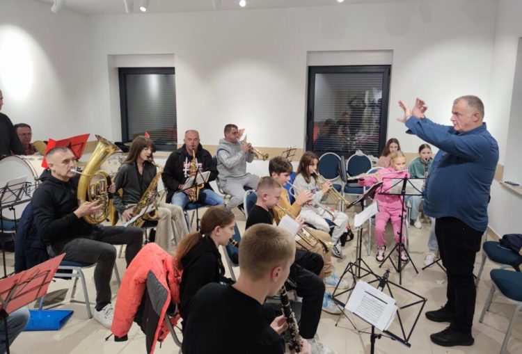 Koncert zabavne glazbe u Ljubuškom