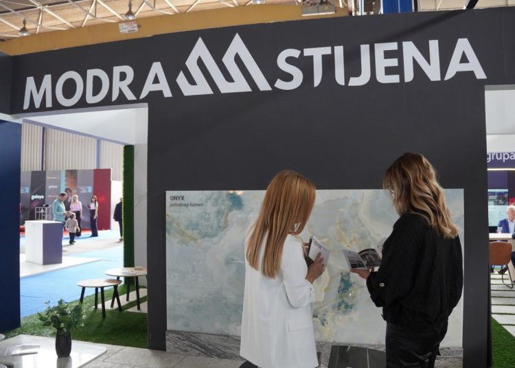 Modra Stijena zablistala na Mostarskom sajmu: Replika Kočerinske ploče i svjetski uzorci kamena