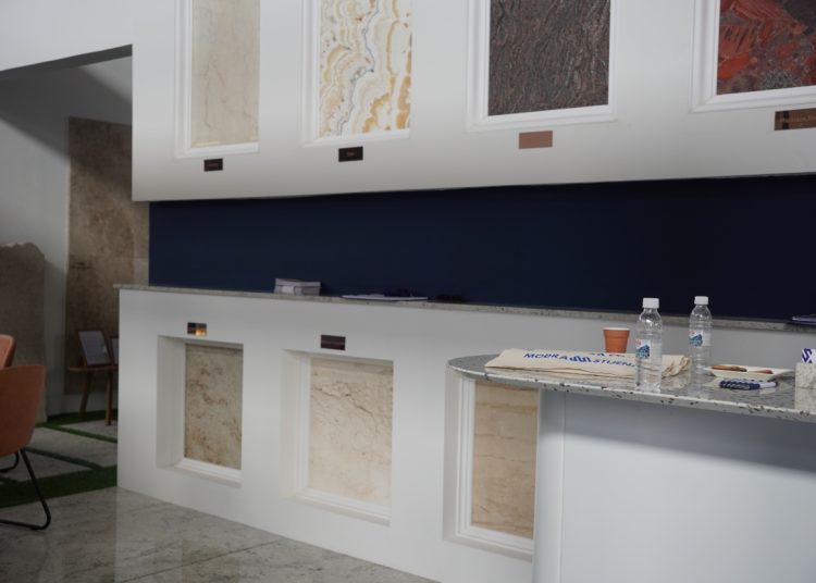 Modra Stijena zablistala na Mostarskom sajmu: Replika Kočerinske ploče i svjetski uzorci kamena