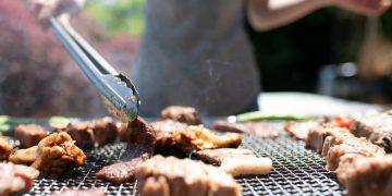 Vodič za savršen roštilj: Od izbora mesa do priloga