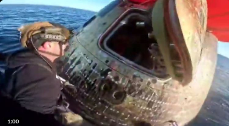 Dramatično izvlačenje Oriona iz mora: NASA otkrila što znači bijeli trag na toplinskom štitu