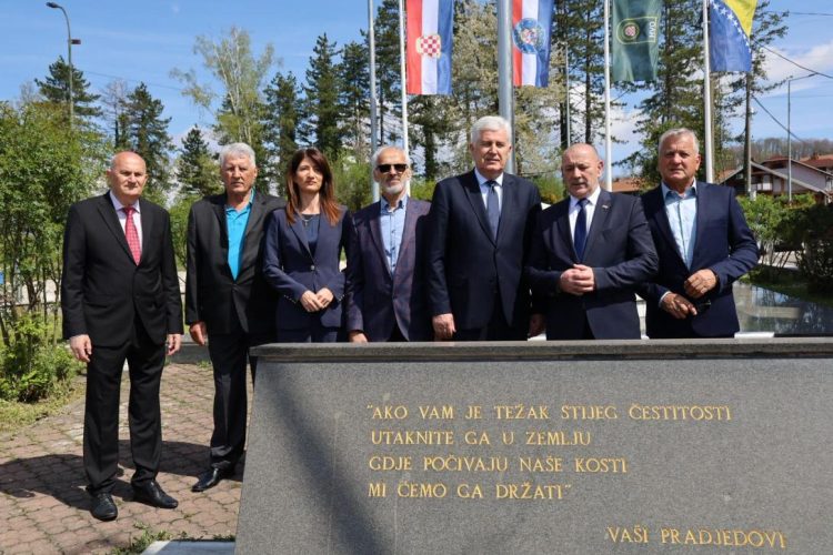 Svečano otvorena Spomen soba 115. brigade „Zrinski“ u Husinu