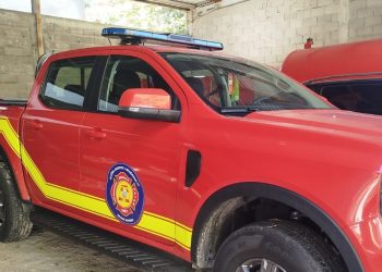 Vatrogasci u Mostaru gasili požar na poslovnom objektu