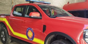 Vatrogasci u Mostaru gasili požar na poslovnom objektu