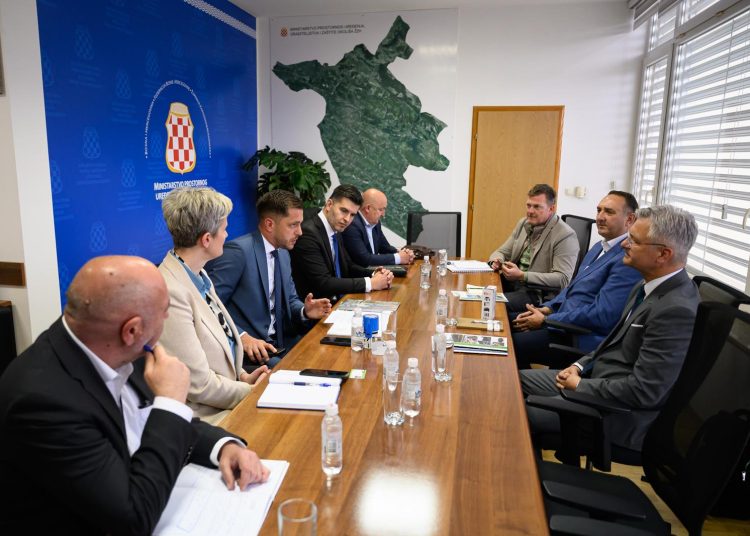 JKP Čistoća d.o.o. Široki Brijeg dobiva automatsku prešu za baliranje otpada