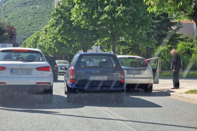 Lančani sudar u Mostaru: Policija izišla na teren