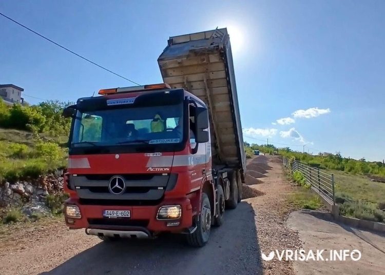 Široki Brijeg: Novo naselje u Dobriču dobilo asfalt