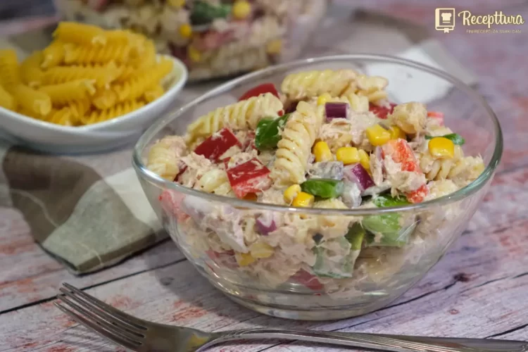 Recept za hladnu salatu s tunjevinom i tjesteninom