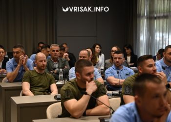 Održava javna rasprava o plaćama policijskih službenika u ŽZH