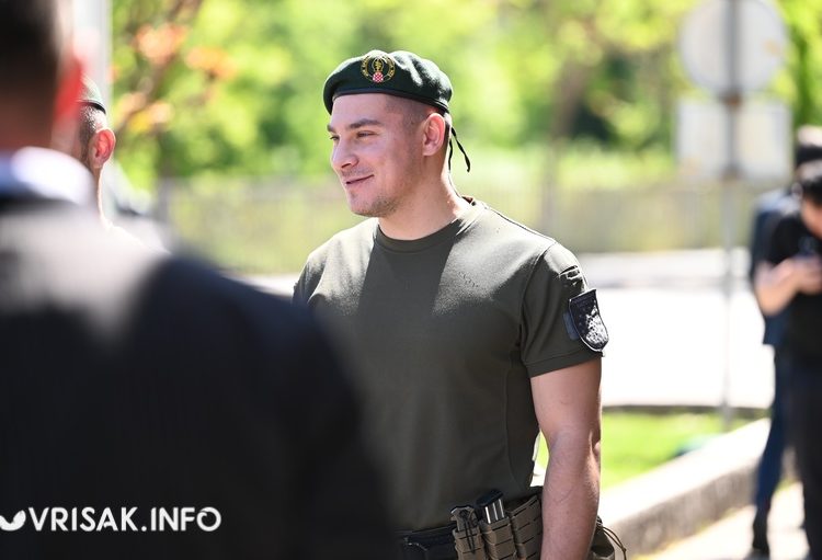 Održava javna rasprava o plaćama policijskih službenika u ŽZH