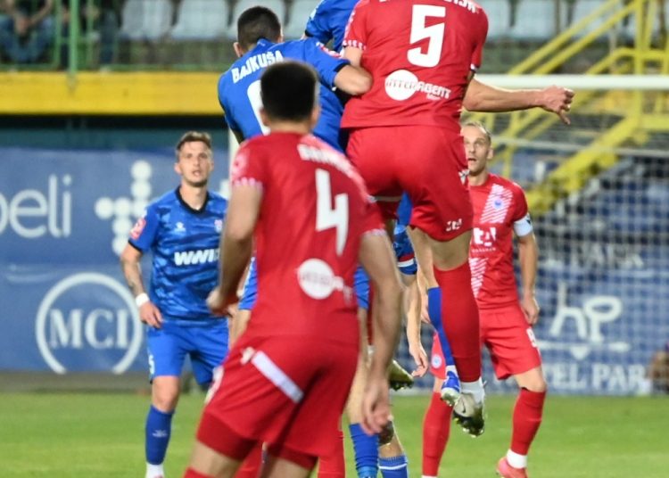 Hercegovački derbi na Pecari: Široki Brijeg slavio protiv Zrinjskog