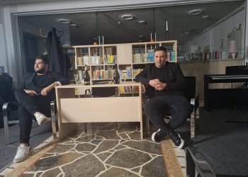 “Pjesnici su čuđenje u svijetu” večeras u Širokom Brijegu u reprizi