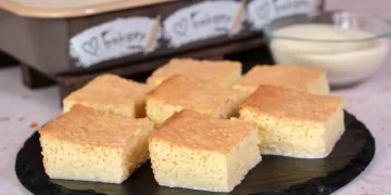 Sočni kolač od griza koji se topi u ustima