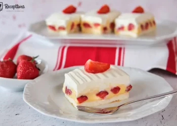 Kremasti kolač s jagodama koji osvaja na prvi zalogaj