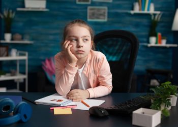 Zašto djeca danas ne podnose dosadu: Kako stalna stimulacija mijenja razvoj pažnje i kreativnosti