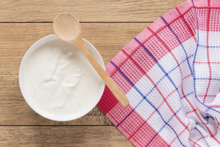 Napravite sami kiselo vrhnje: Potrebna su vam samo dva sastojka