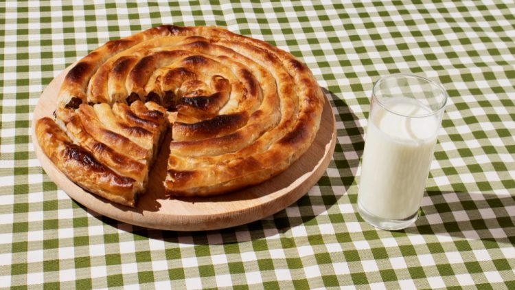 Cijene sirnice i bureka otišle u nebo: Evo koliko koštaju po kilogramu