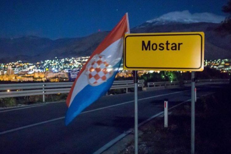 Hrvati u BiH: Između lojalnosti državi i prava na vlastiti identitet