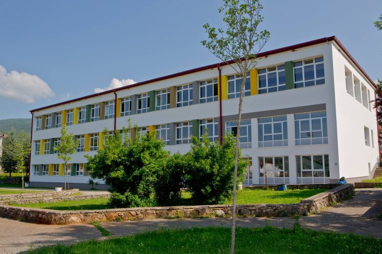 Široki Brijeg: Predavanje u Osnovnoj školi Kočerin na temu „Tko zapravo odgaja našu djecu?“