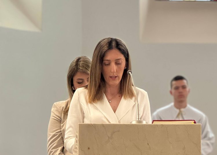 Prva sveta pričest u Župa sv. Male Terezije od Djeteta Isusa – Ledinac