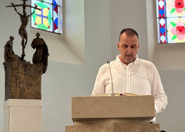 Prva sveta pričest u Župa sv. Male Terezije od Djeteta Isusa – Ledinac
