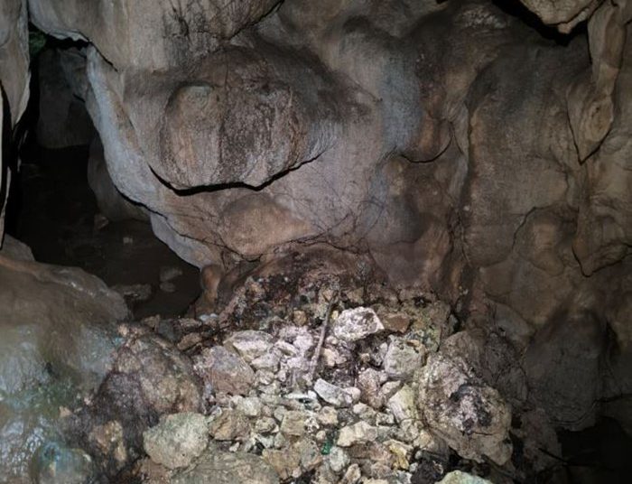 Fotografije koje opominju: GSS Široki Brijeg očistio dva speleoobjekta