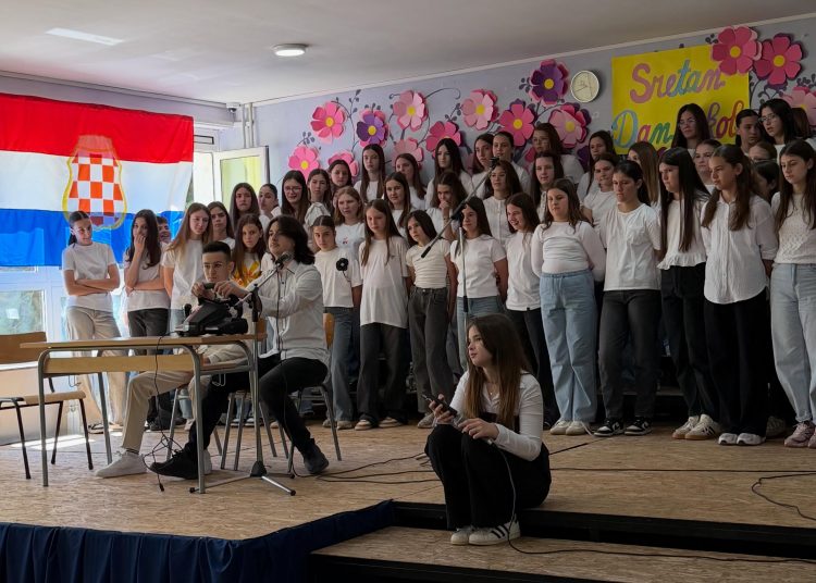 Svečano proslavljen Dan Prve osnovne škole Široki Brijeg
