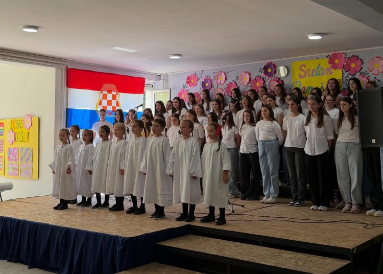 Svečano proslavljen Dan Prve osnovne škole Široki Brijeg