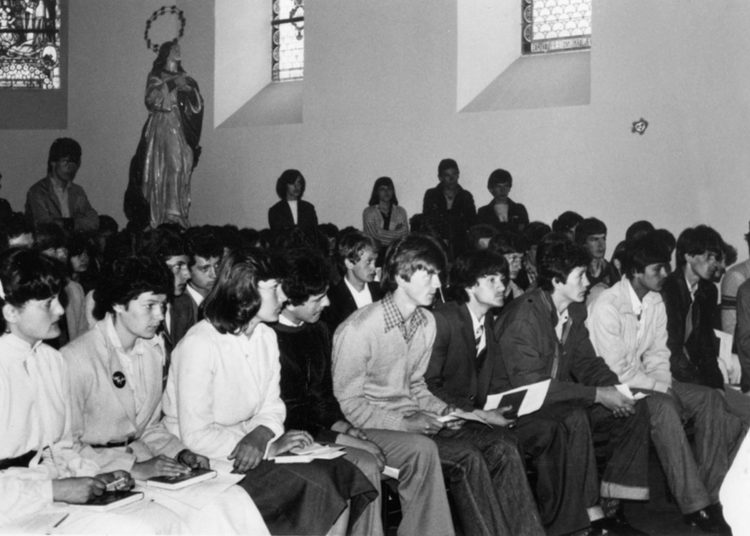 Iz prošlosti Širokog Brijega: Misa za maturante 1980. godine