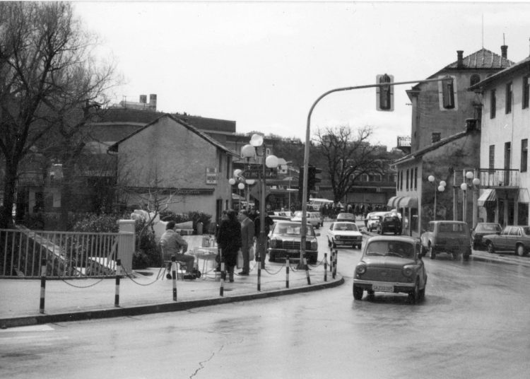 Široki Brijeg 1992. : Prometni kaos, kiosci i štandovi na svakom koraku