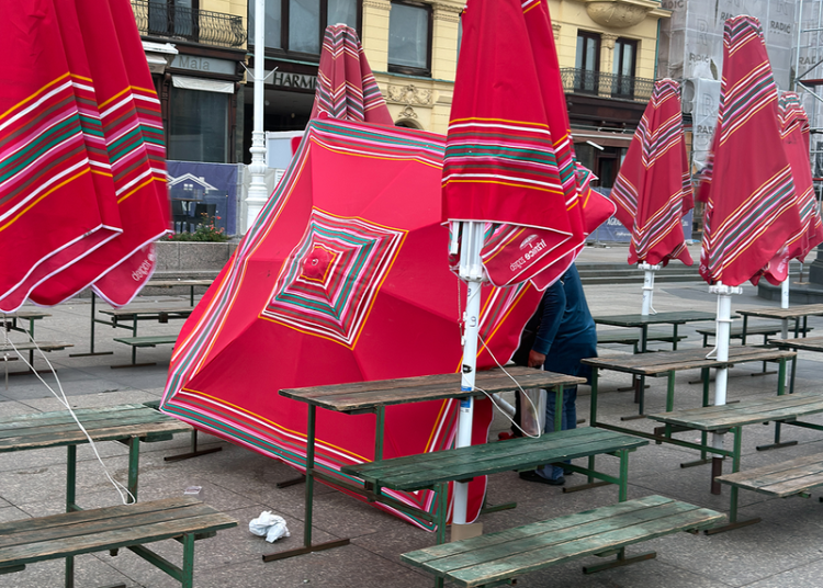 Nevrijeme poharalo Zagreb, padala stabla, ima ozlijeđenih