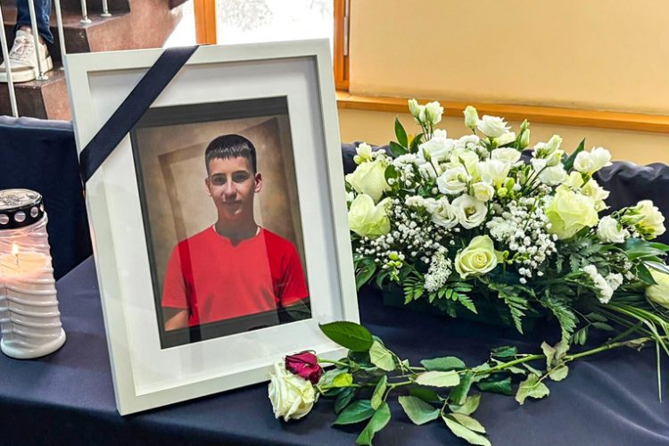 Građani Drniša organiziraju okupljanje za Luku: “Svi su znali tko je Aleksić”