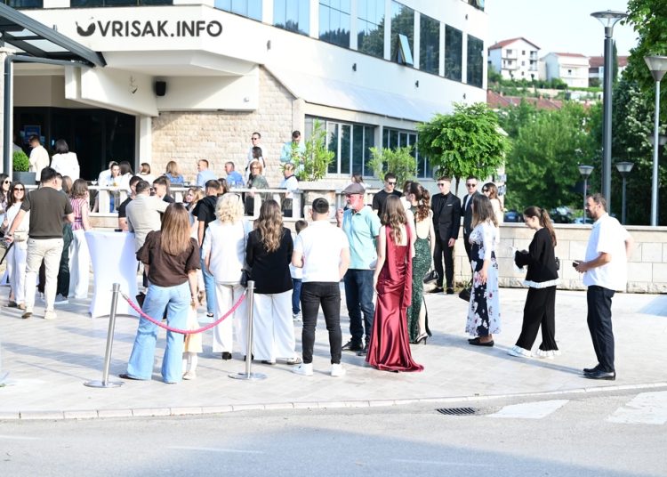 Široki Brijeg: Svečana matura Gimnazije fra Dominika Mandića