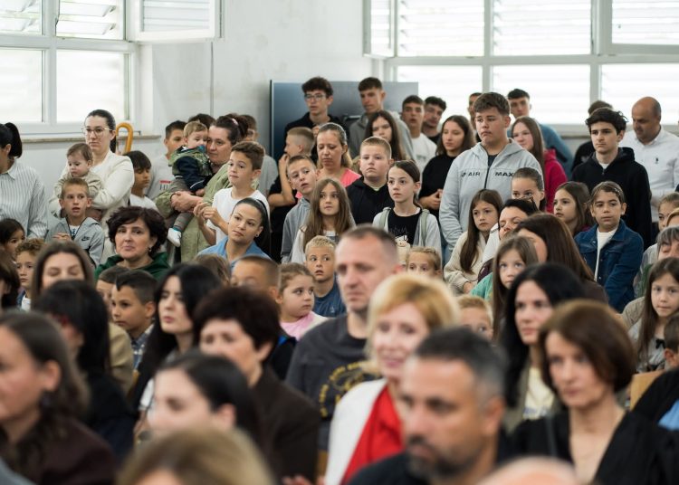Široki Brijeg: Osnovna škola Kočerin prigodnim programom obilježila Dan škole