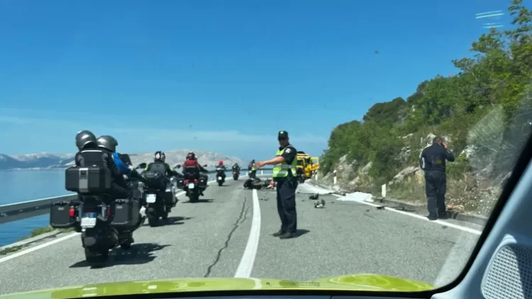 Teška prometna nesreća na Jadranskoj magistrali: Poginuo motociklist