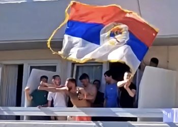 Na balkonu u Istri mahao zastavom Republike Srpske: Protjeran je iz Hrvatske