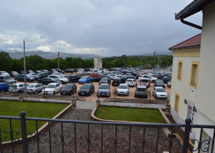 Velik broj vjernika dočekao relikvije svete Male Terezije u Ledincu