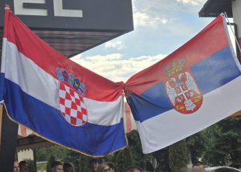 Predivna poruka iz Središnje Bosne: Na vjenčanju se vijorile zastave Hrvatske, Srbije i Herceg Bosne