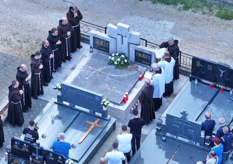 Široki Brijeg: Kočerin se prisjetio mučenički ubijenih fratara