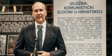 U Širokom Brijegu otvorena izložba „Kraj II. svjetskog rata i zločini komunizma“