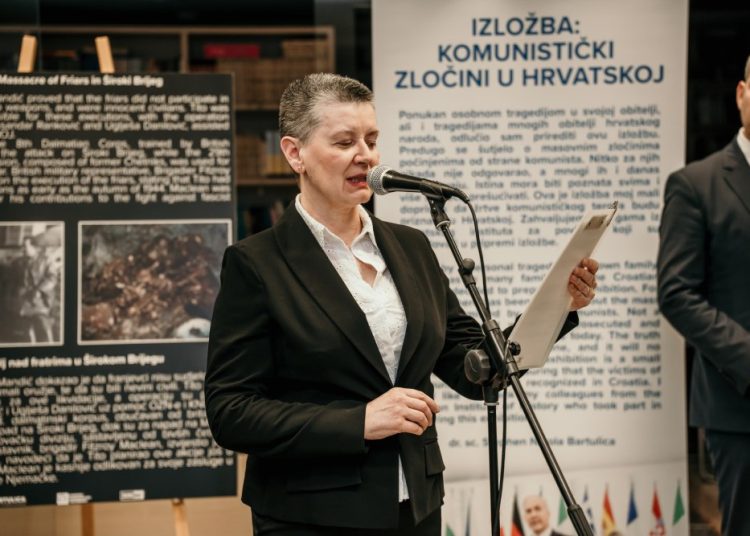 U Širokom Brijegu otvorena izložba „Kraj II. svjetskog rata i zločini komunizma“