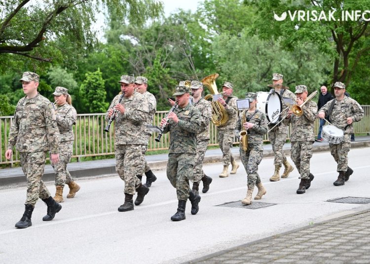 Mimohodom u Širokom Brijegu obilježen Dan branitelja i obljetnica zaustavljanja tenkova