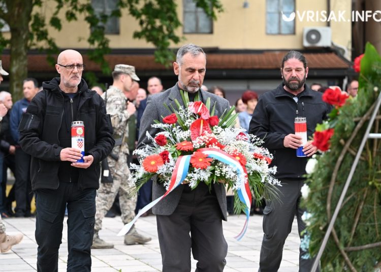 Mimohodom u Širokom Brijegu obilježen Dan branitelja i obljetnica zaustavljanja tenkova