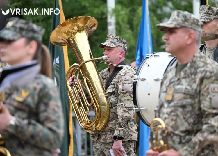 Mimohodom u Širokom Brijegu obilježen Dan branitelja i obljetnica zaustavljanja tenkova