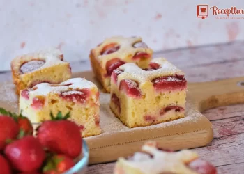 Jednostavan i sočan kolač s jagodama