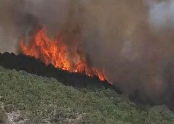 Zbog požara kod Jablanice zatražena pomoć helikoptera Oružanih snaga BiH