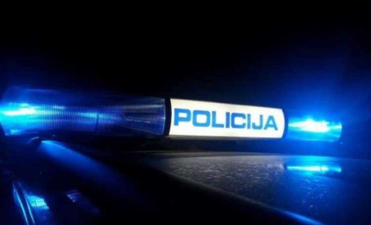 Uhićeni maloljetnici zbog lažnih dojava o bombama u Hrvatskoj