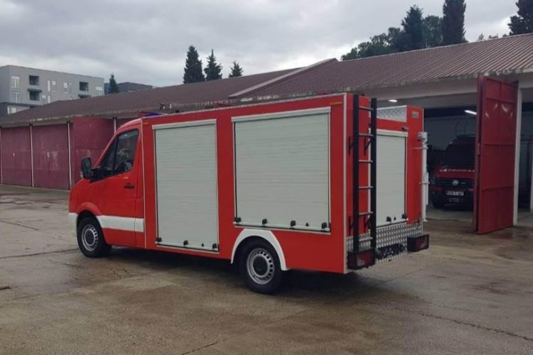 Grad Mostar nabavlja novo vatrogasno vozilo vrijedno 580.000 KM
