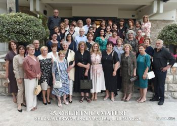 Široki Brijeg: Maturanti Srednje upravne škole Mostar obilježili 45 godina mature