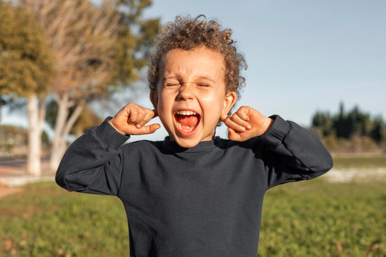 Roditelji, pripazite što govorite: Ove fraze mogu štetiti razvoju djeteta